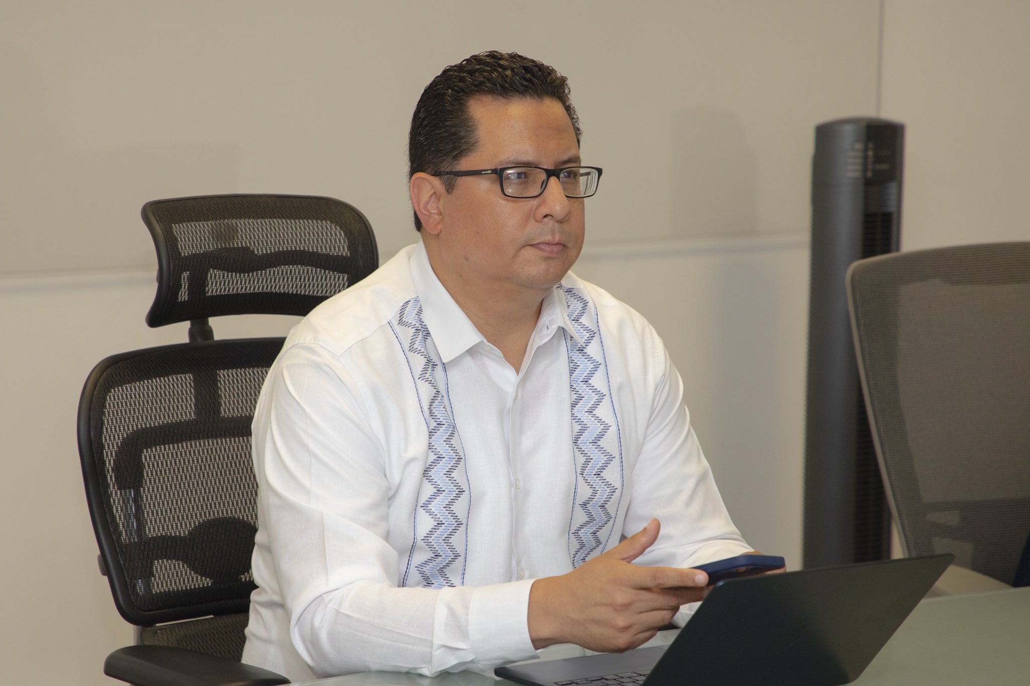 Dr. José Luis Alomía… “No hay dinero”.