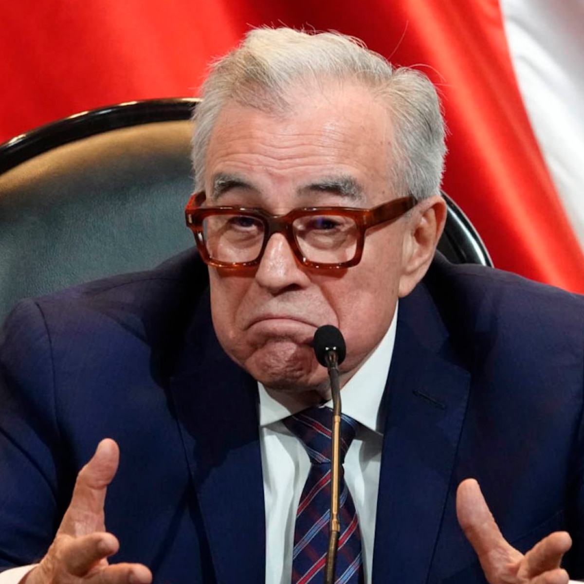 Rubén Rocha Moya… Sinaloa está bajo fuego pero la complicidad lo protege.