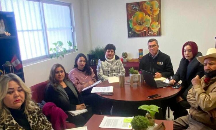 Impulsa UES a emprendedores para que puedan gestionar recursos que les permitan continuar con sus proyectos.